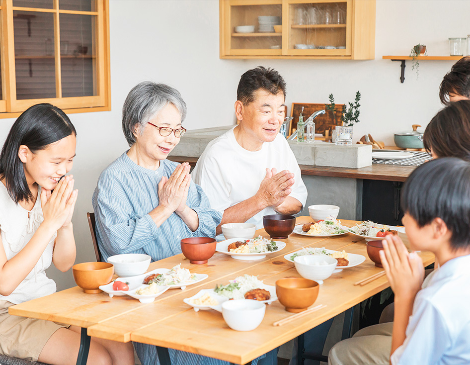 噛む・話す・飲み込む機能を取り戻すために